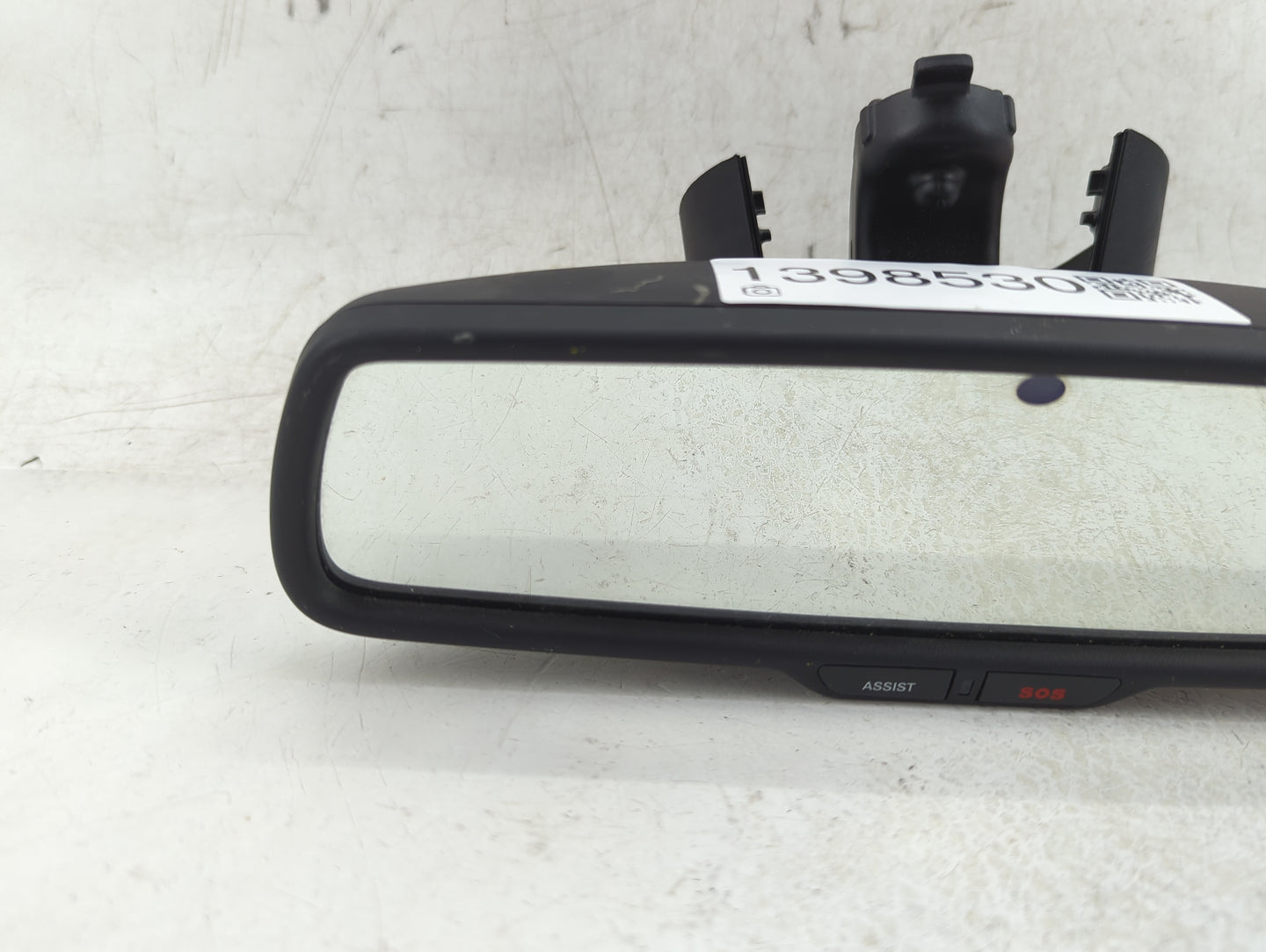2017-2018 Dodge Challenger Interior Rear View Mirror Replacement OEM P/N:68324969AA Fits Fits 2017 2018 OEM Used Auto Parts 