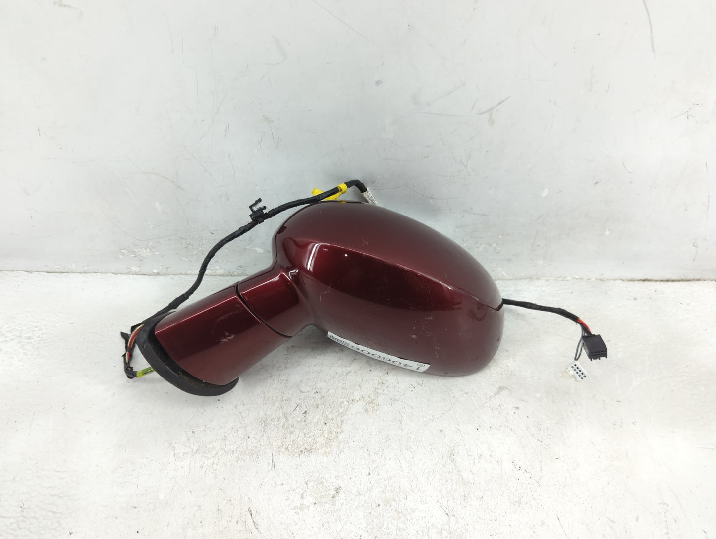 2015-2019 Dodge Challenger Driver Side View Mirror - Left Door Mirror OEM Used - Oemusedautoparts1.com
