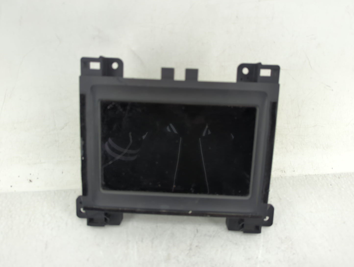2018-2019 Dodge Challenger Radio AM FM Cd Player Receiver Replacement P/N:68321852AE Fits Fits 2018 2019 OEM Used Auto Parts