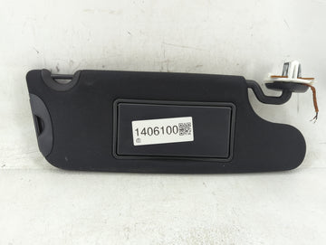 2018-2022 Dodge Challenger Sun Visor Shade Replacement Passenger Right Mirror Fits Fits 2018 2019 2020 2021 2022 OEM Used Au