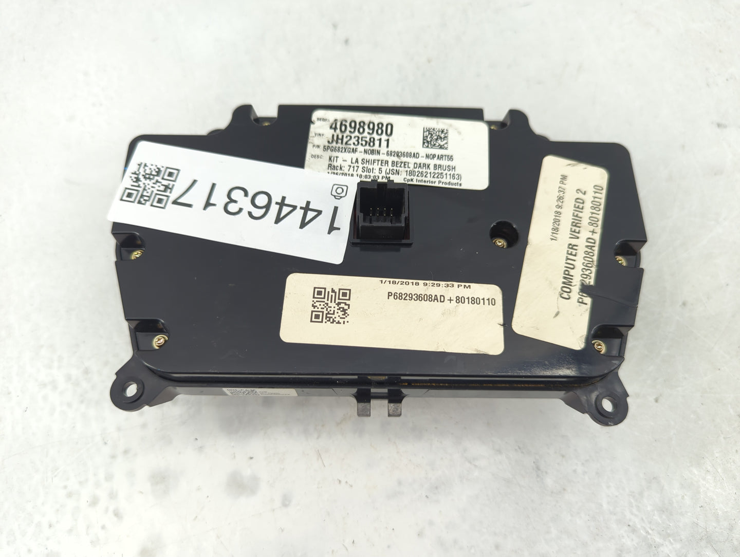 2018 Dodge Challenger Climate Control Module Temperature AC/Heater Replacement P/N:5PG682XGAF 68293608AD, P68293608AD Fits O