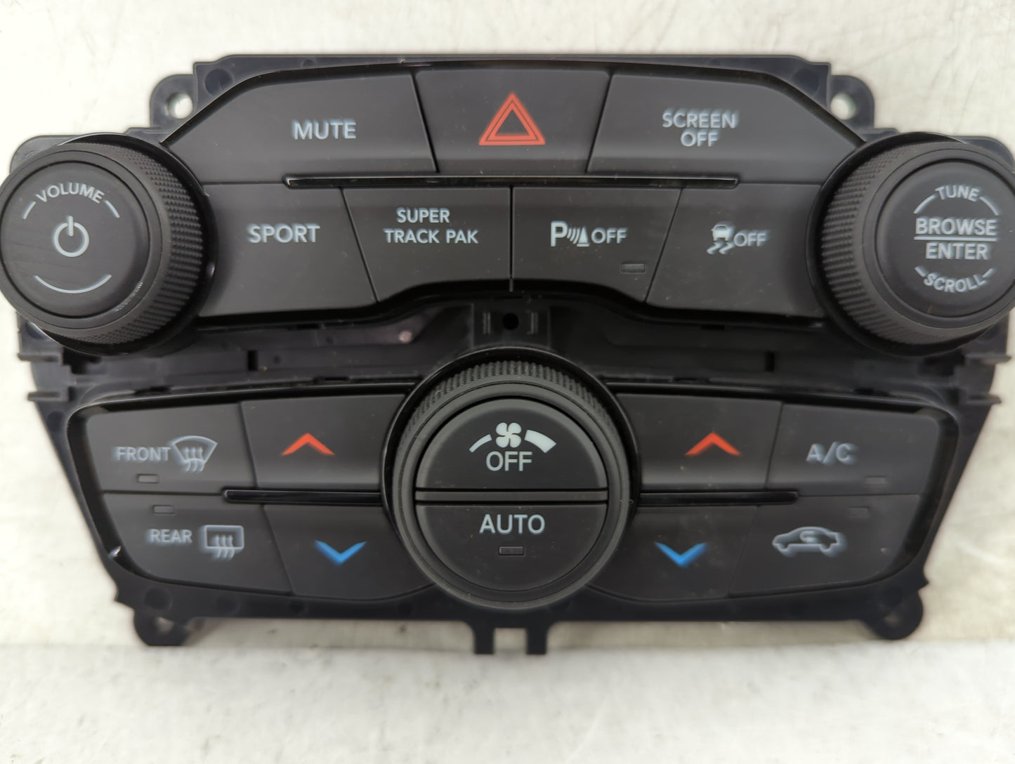 2018 Dodge Challenger Climate Control Module Temperature AC/Heater Replacement P/N:68293608AD P68293608AD, 73410036 Fits OEM