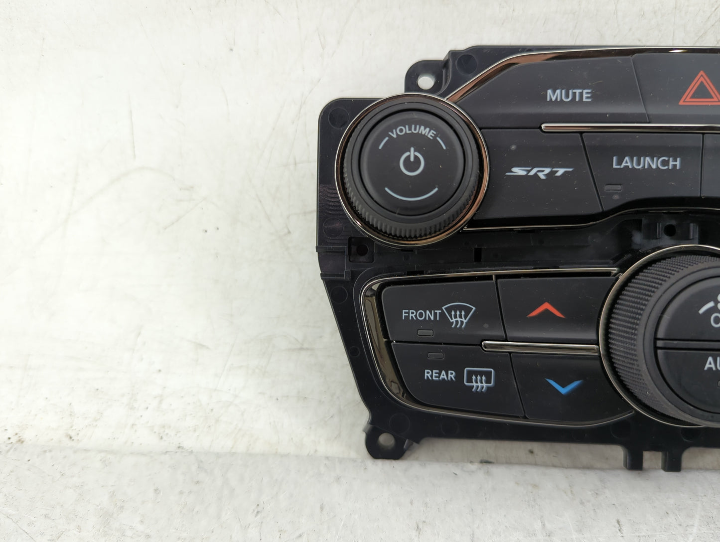 2016 Dodge Challenger Climate Control Module Temperature AC/Heater Replacement P/N:P68293611AC 68293611AC, 5PQ721VXAD Fits O