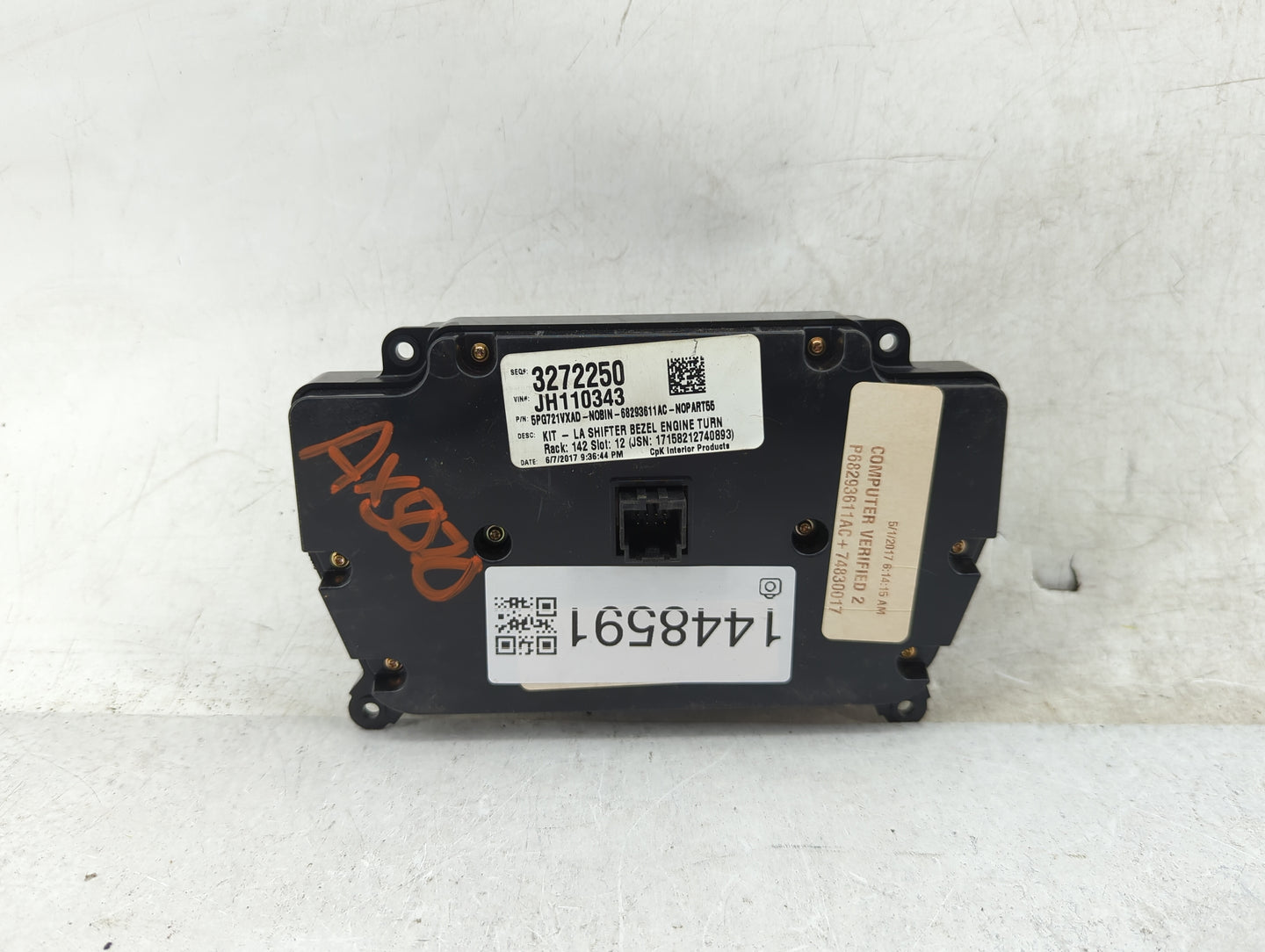 2016 Dodge Challenger Climate Control Module Temperature AC/Heater Replacement P/N:P68293611AC 68293611AC, 5PQ721VXAD Fits O