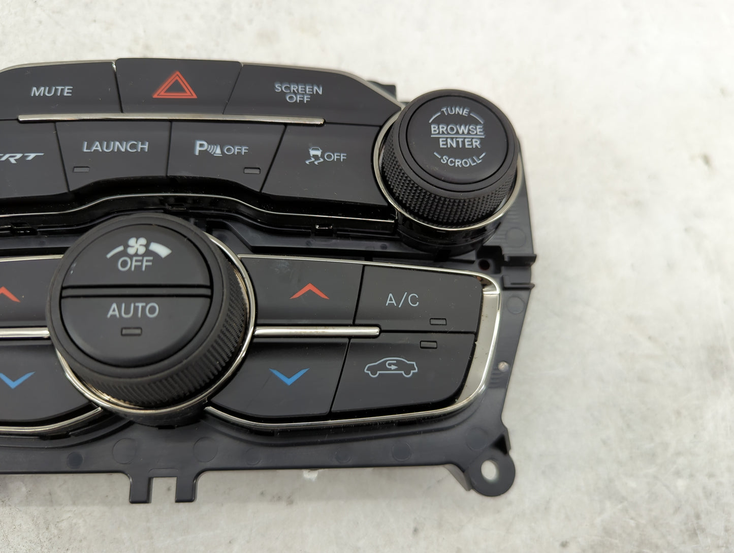 2016 Dodge Challenger Climate Control Module Temperature AC/Heater Replacement P/N:P68293611AC 68293611AC, 5PQ721VXAD Fits O