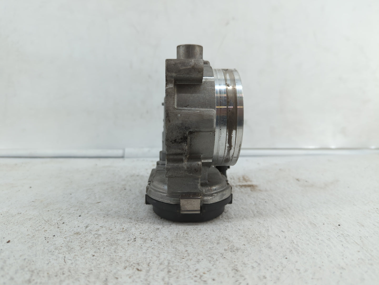 2011-2018 Dodge Challenger Throttle Body P/N:05184349AC 05184349AE Fits Fits 2011 2012 2013 2014 2015 2016 2017 2018 2019 OE