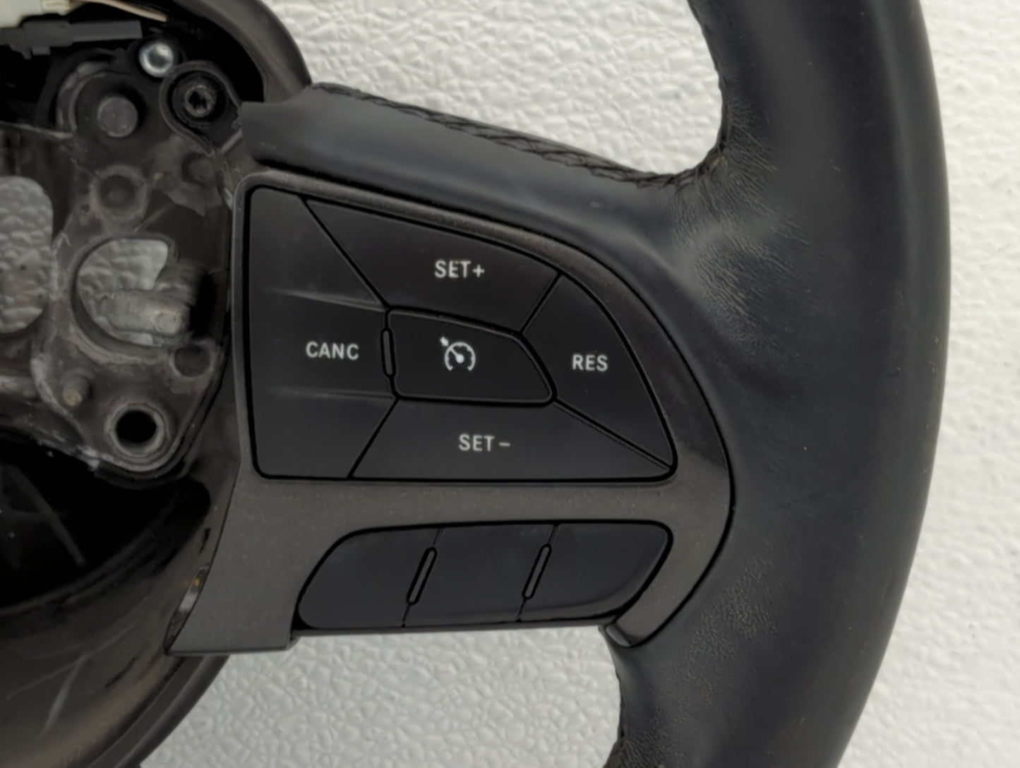 steering wheel - Oemusedautoparts1.com