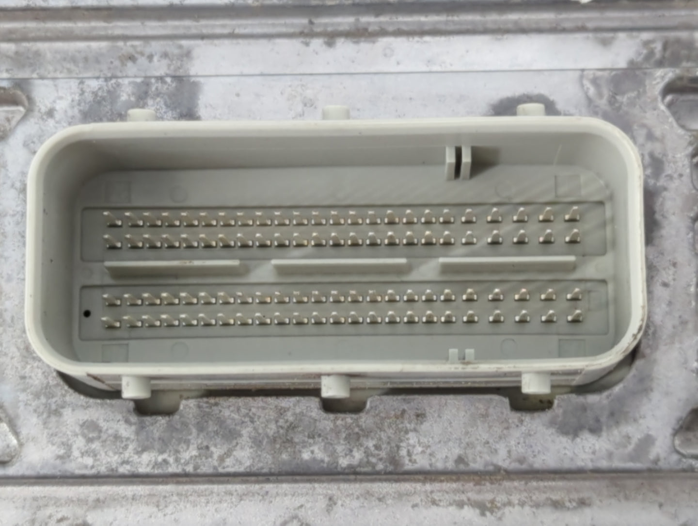 2018-2019 Dodge Challenger PCM Engine Control Computer ECU ECM PCU OEM P/N:P68330904AA Fits Fits 2018 2019 OEM Used Auto Par