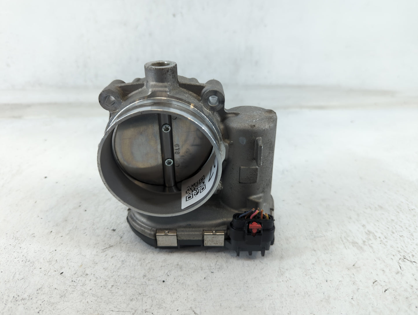 2011-2022 Dodge Challenger Throttle Body P/N:0 280 750 770 05184349AE Fits OEM Used Auto Parts - Oemusedautoparts1.com
