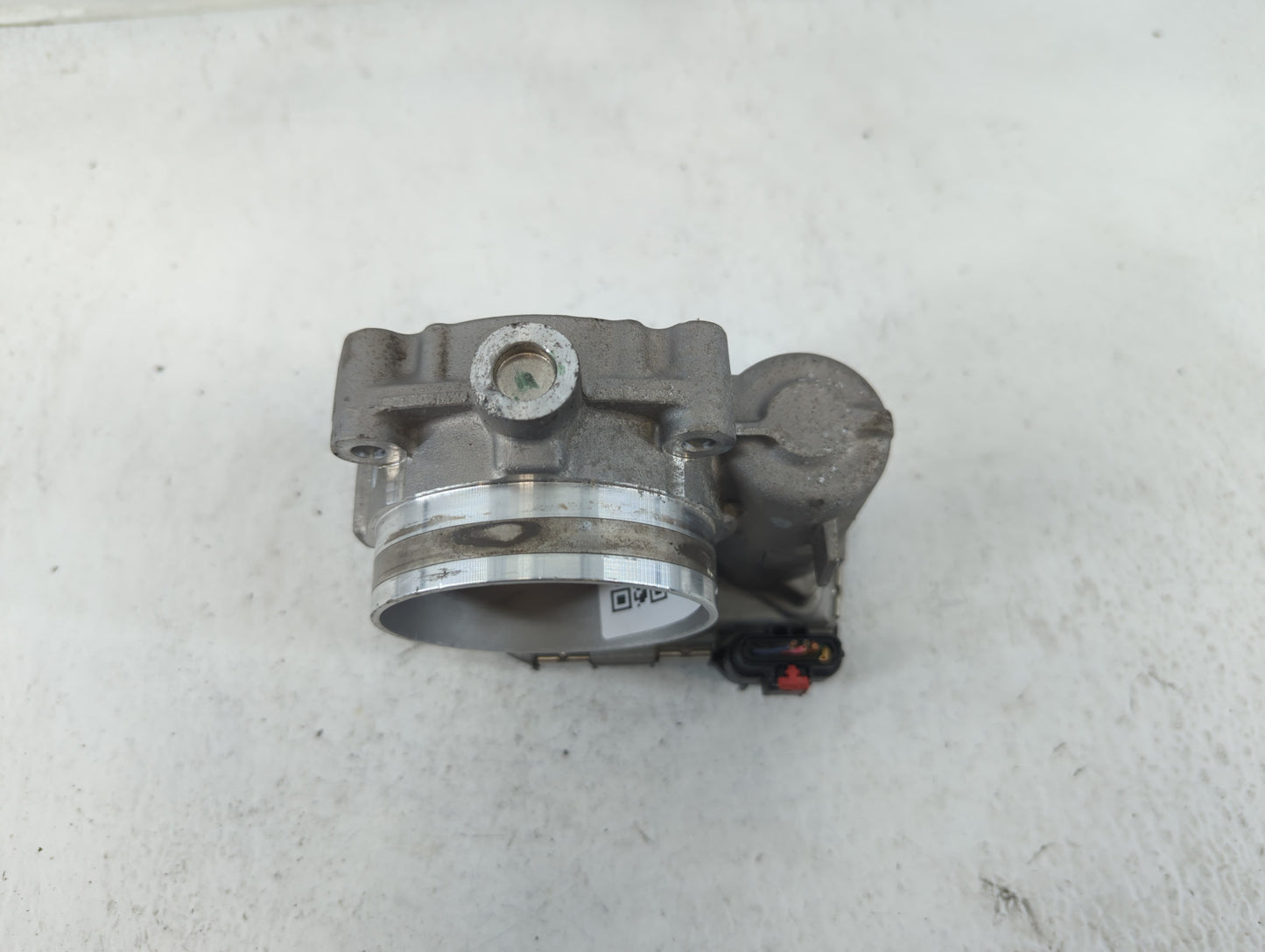 2011-2022 Dodge Challenger Throttle Body P/N:0 280 750 770 05184349AE Fits OEM Used Auto Parts - Oemusedautoparts1.com