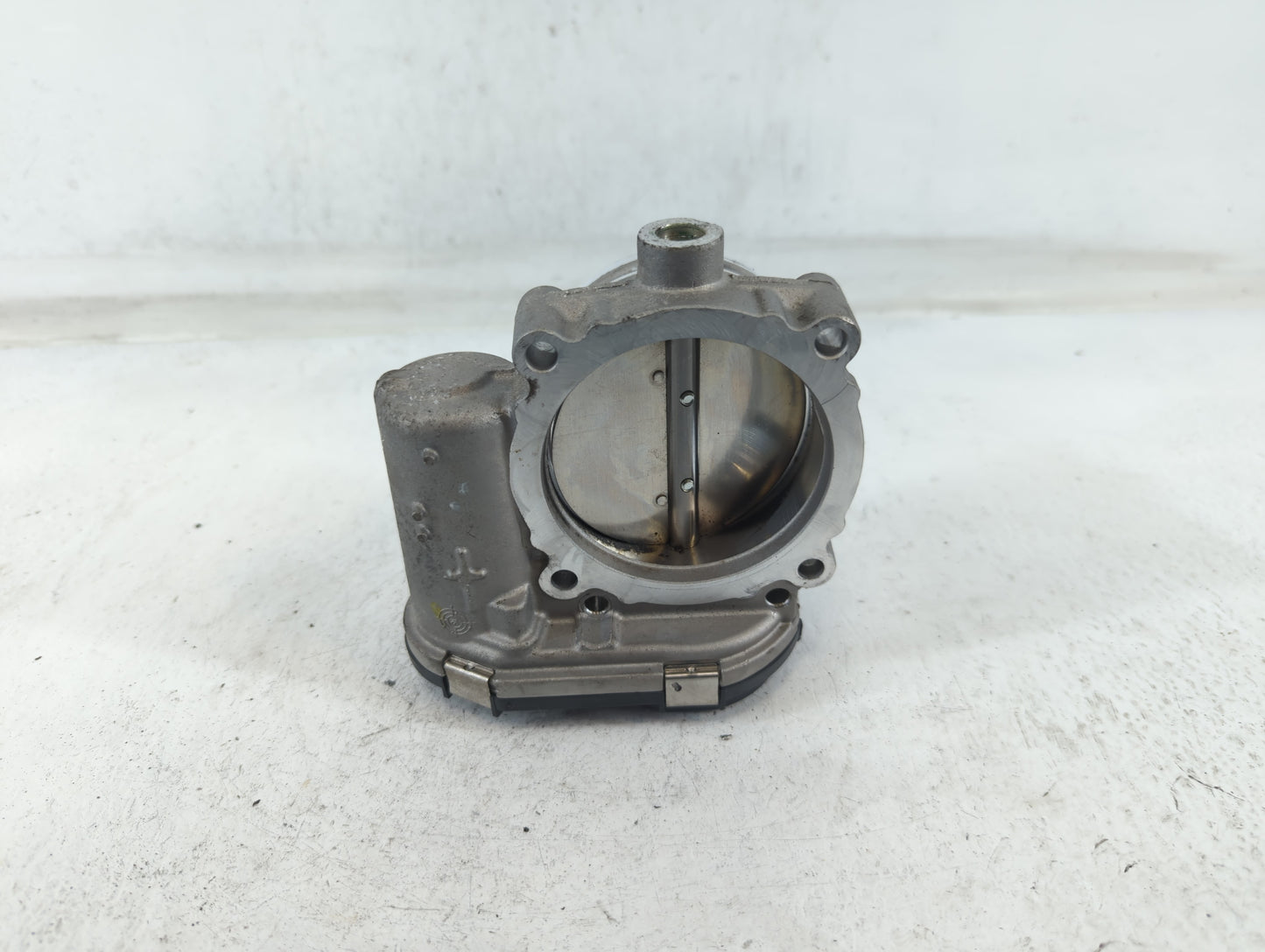 2011-2022 Dodge Challenger Throttle Body P/N:0 280 750 770 05184349AE Fits OEM Used Auto Parts - Oemusedautoparts1.com