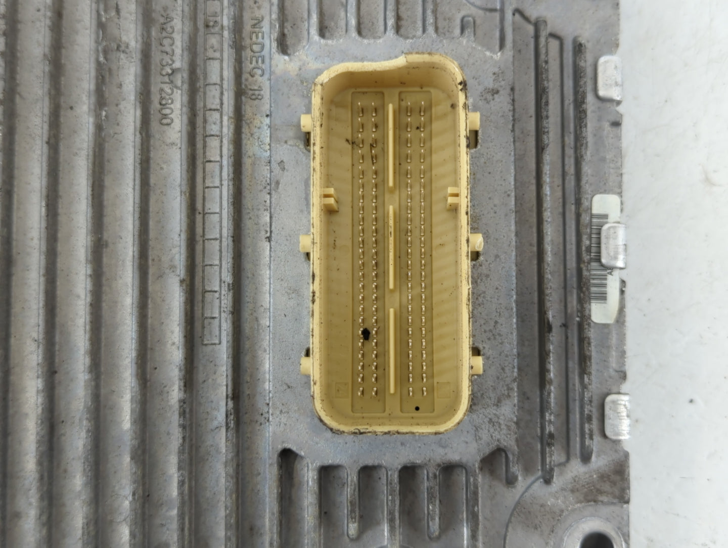 2018-2019 Dodge Challenger PCM Engine Control Computer ECU ECM PCU OEM P/N:P6835057AD P68330904AA Fits Fits 2018 2019 OEM Us