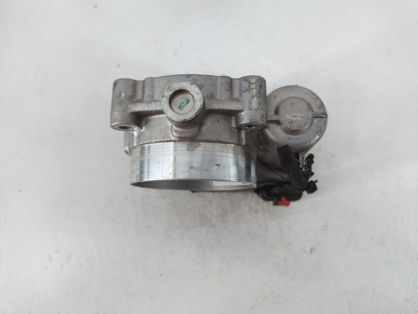 2011-2022 Dodge Challenger Throttle Body P/N:0 280 750 770 05184349AE Fits OEM Used Auto Parts - Oemusedautoparts1.com