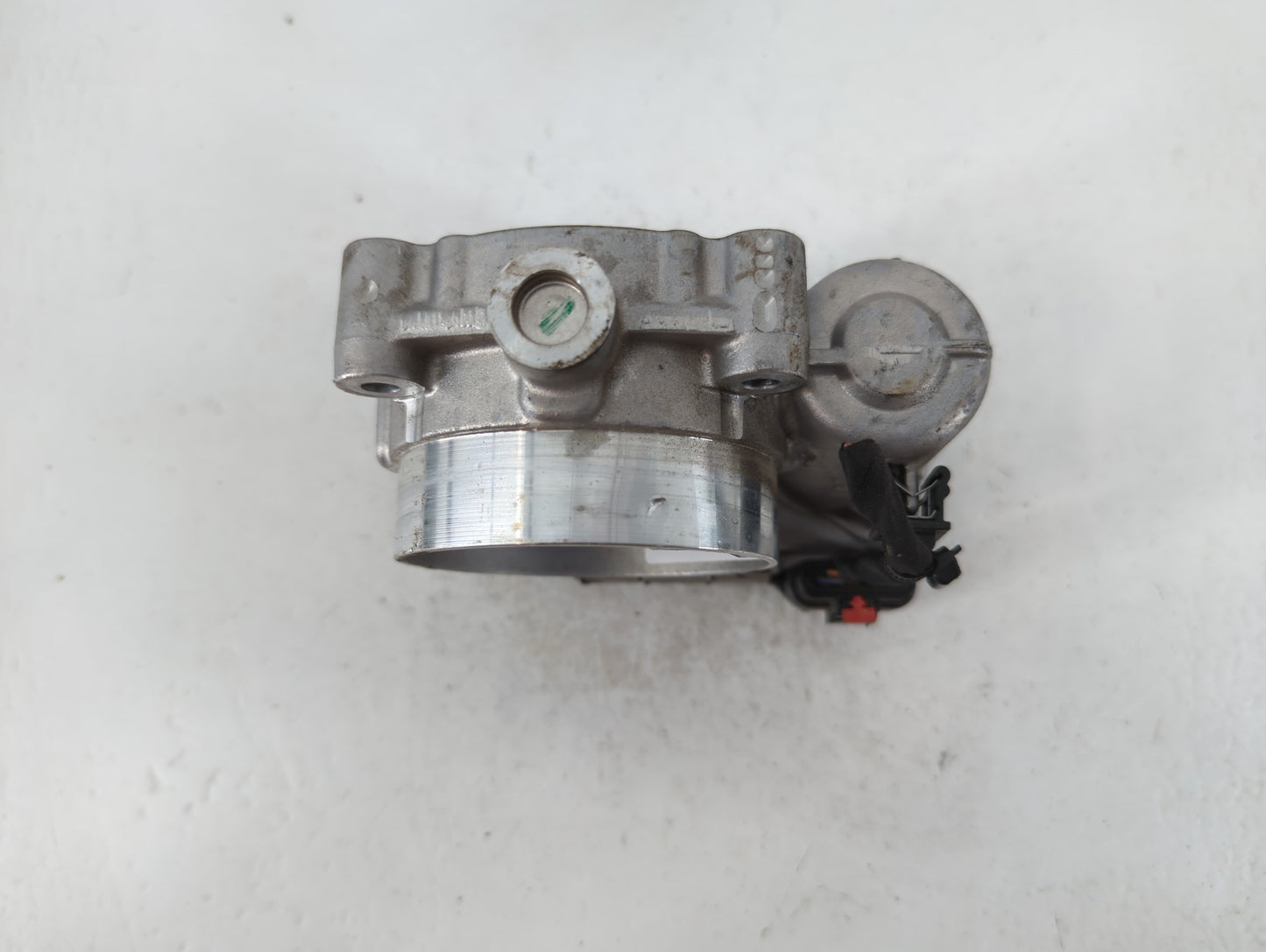 2011-2022 Dodge Challenger Throttle Body P/N:0 280 750 770 05184349AE Fits OEM Used Auto Parts - Oemusedautoparts1.com