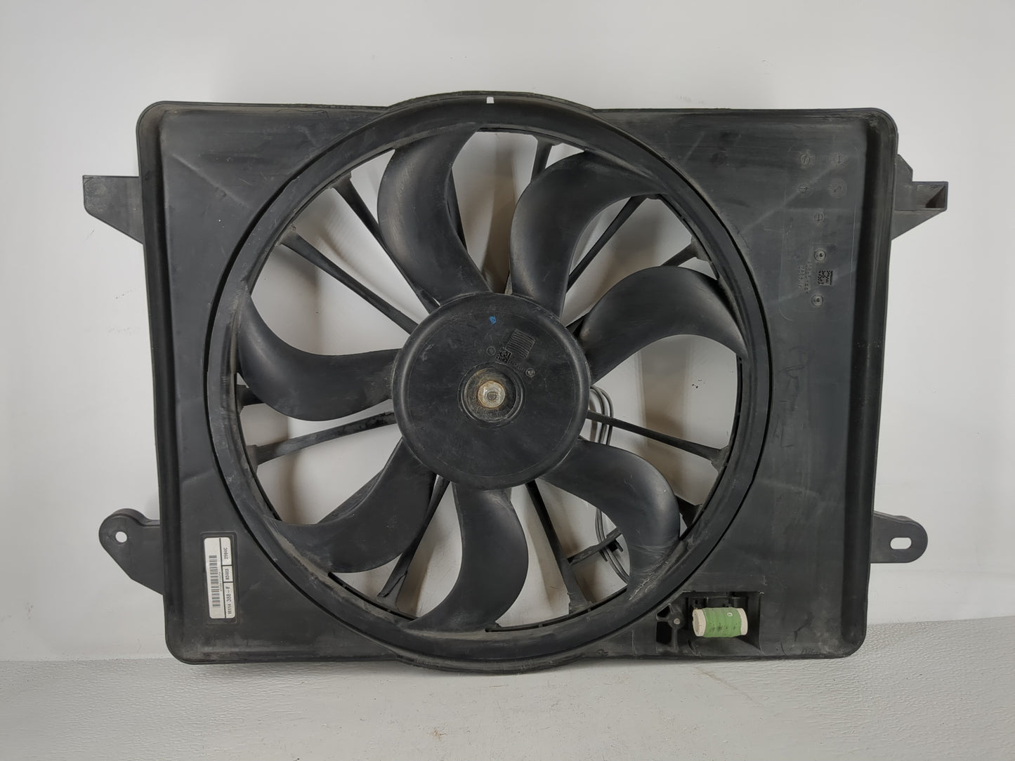 2018 Dodge Charger Electric Radiator Cooling Fan Motor Assembly P/N:55111 282AC Fits Fits 1994 1995 OEM Used Auto Parts - Oe