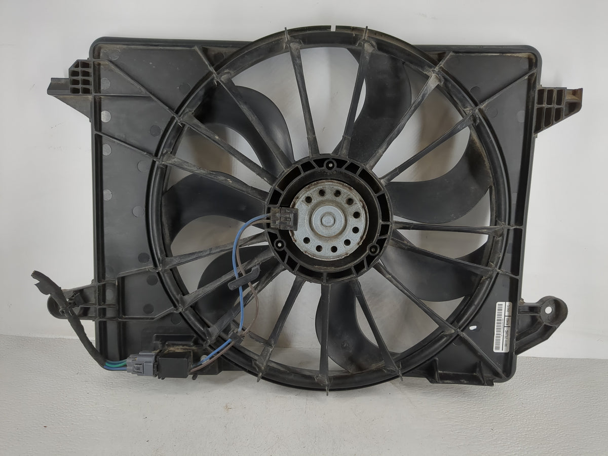 2018 Dodge Charger Electric Radiator Cooling Fan Motor Assembly P/N:55111 282AC Fits Fits 1994 1995 OEM Used Auto Parts - Oe