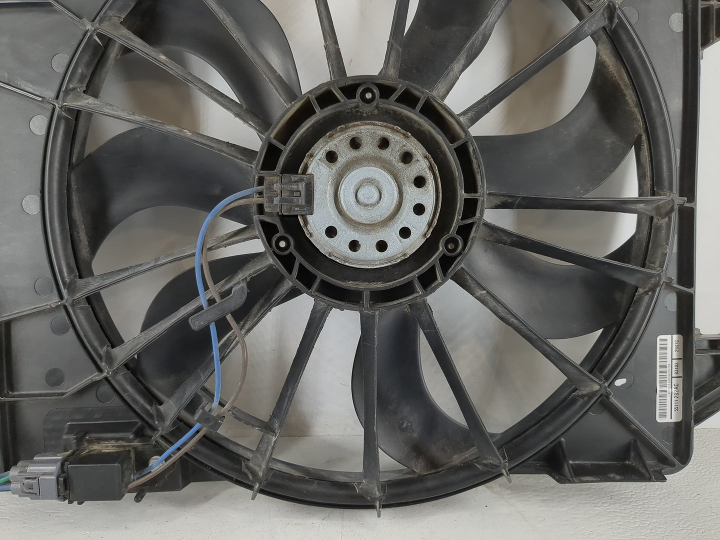 2018 Dodge Charger Electric Radiator Cooling Fan Motor Assembly P/N:55111 282AC Fits Fits 1994 1995 OEM Used Auto Parts - Oe