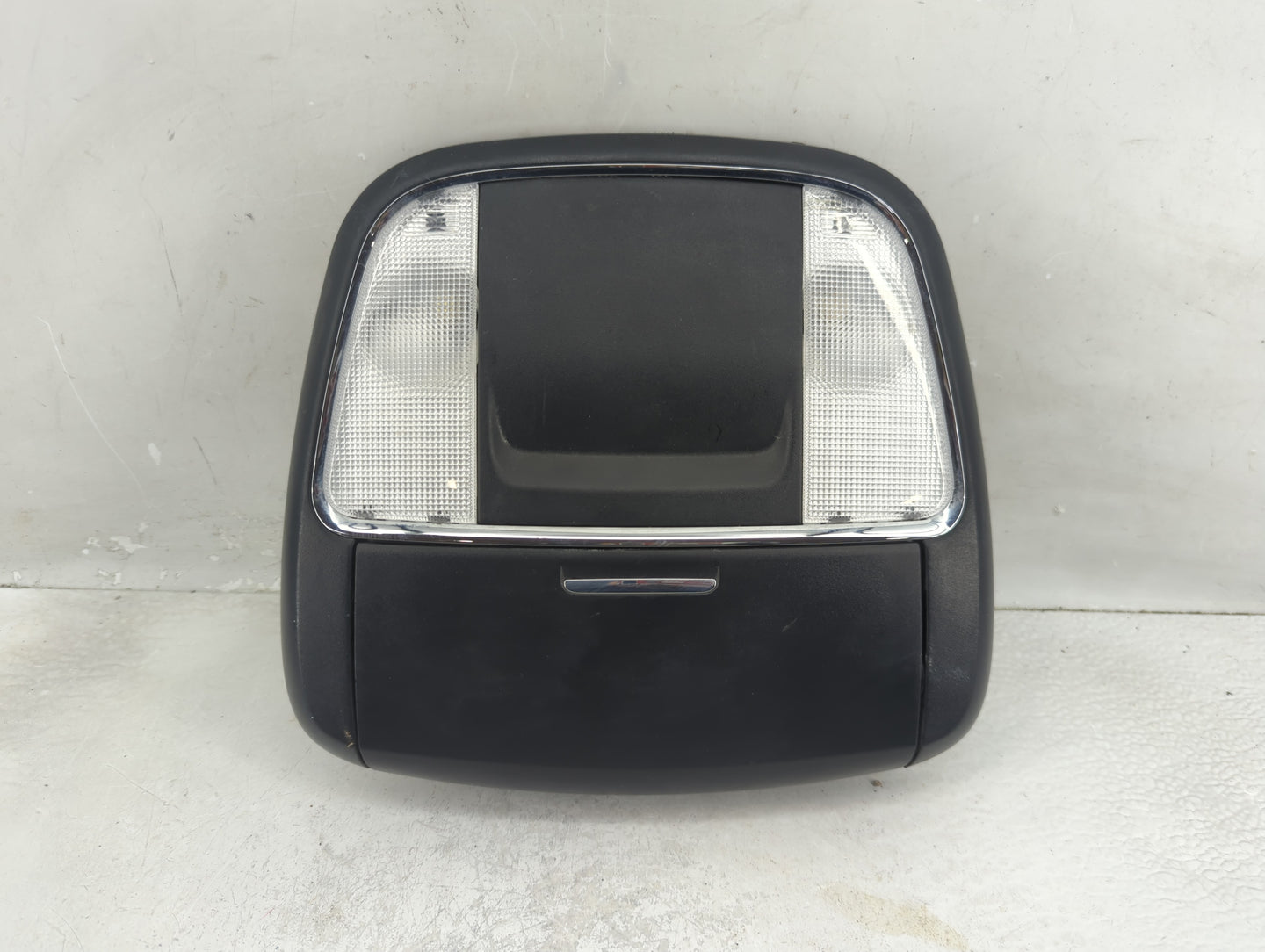 2018 Dodge Charger Overhead Roof Console - Oemusedautoparts1.com