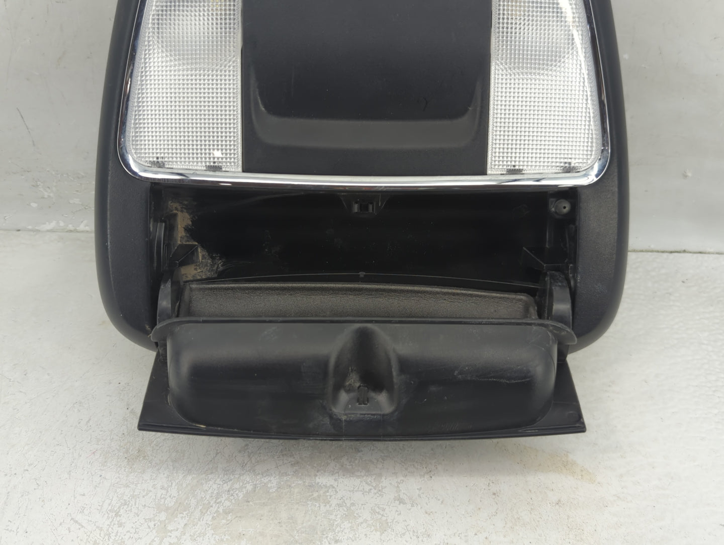 2018 Dodge Charger Overhead Roof Console - Oemusedautoparts1.com