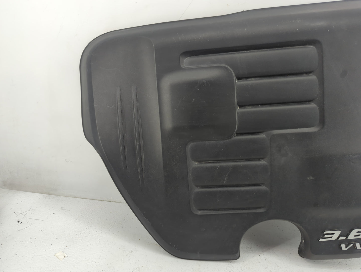 2018 Dodge Charger Engine Cover - Oemusedautoparts1.com