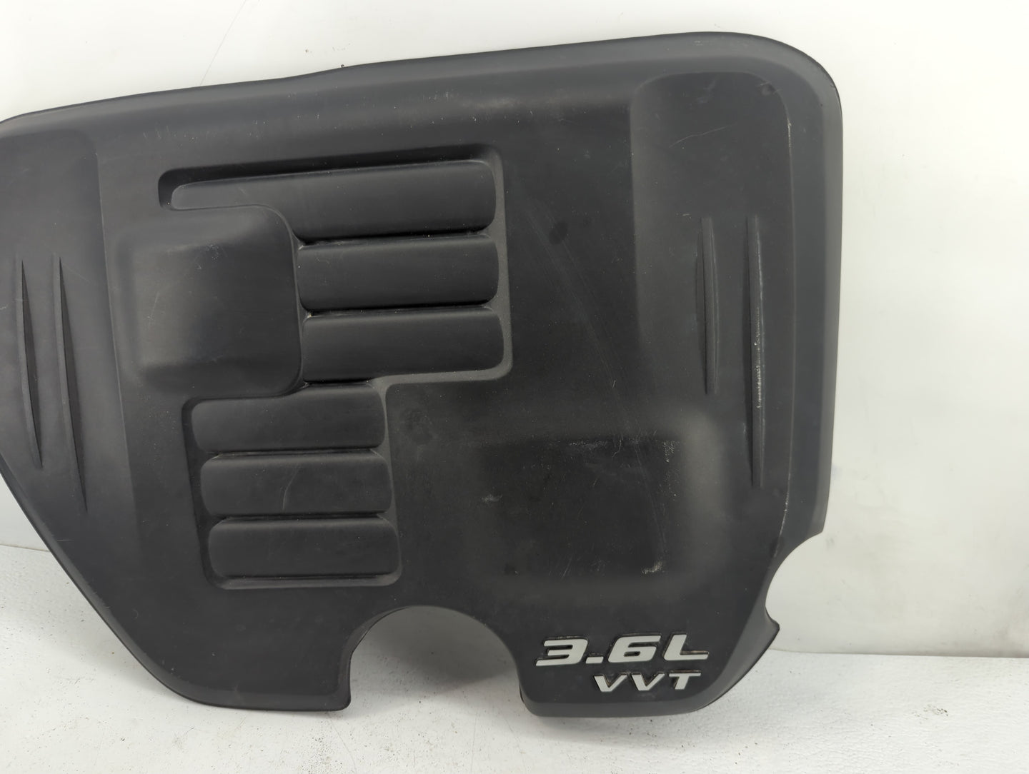 2018 Dodge Charger Engine Cover - Oemusedautoparts1.com