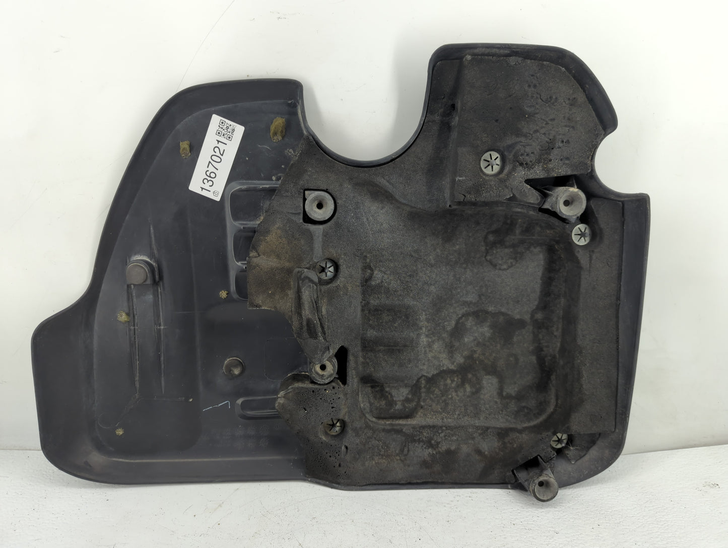 2018 Dodge Charger Engine Cover - Oemusedautoparts1.com