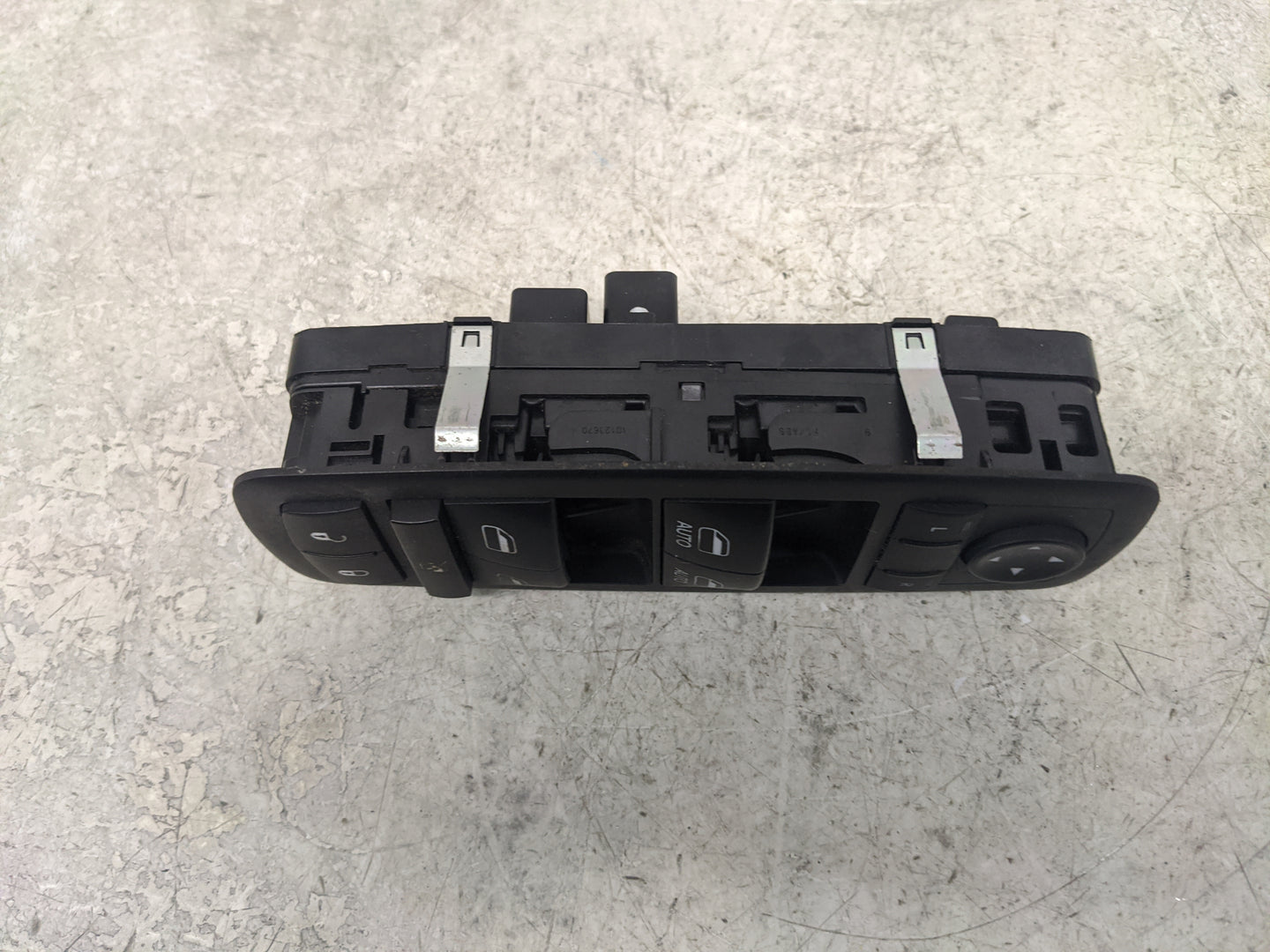 2015-2019 Dodge Charger Master Power Window Switch Replacement Driver Side Left P/N:68262253AC Fits OEM Used Auto Parts - Oe