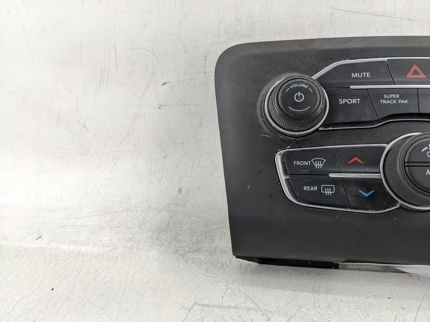 2017-2022 Dodge Charger Climate Control Module Temperature AC/Heater Replacement Fits Fits 2017 2018 2019 2020 2021 2022 OEM