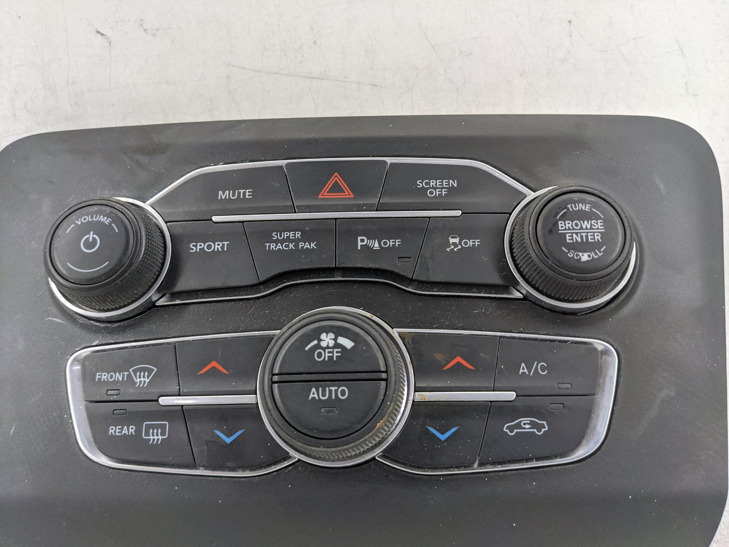 2017-2022 Dodge Charger Climate Control Module Temperature AC/Heater Replacement Fits Fits 2017 2018 2019 2020 2021 2022 OEM