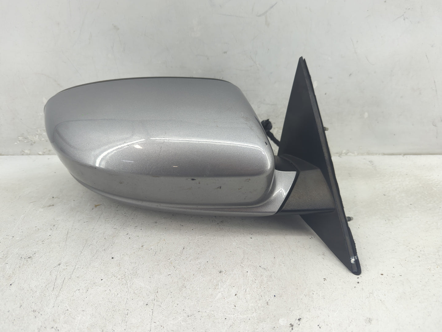 2015-2020 Dodge Charger Passenger Side View Mirror - Right Door Mirror OEM Used - Oemusedautoparts1.com