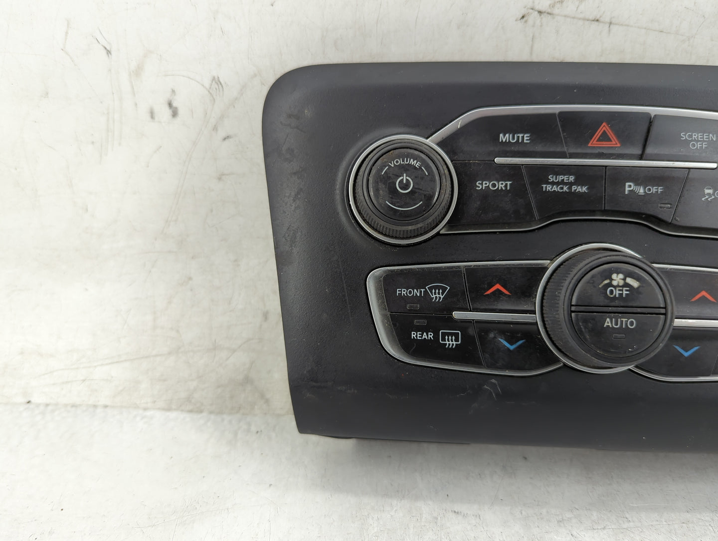 2017-2022 Dodge Charger Climate Control Module Temperature AC/Heater Replacement P/N:P68293624AC Fits OEM Used Auto Parts - 
