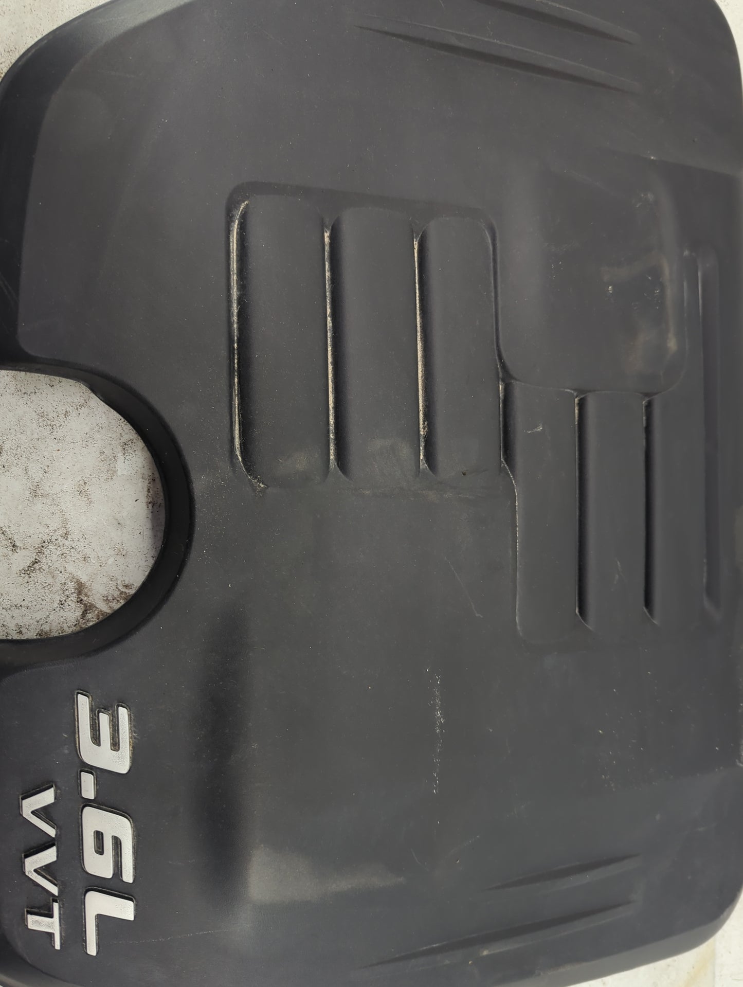 2018 Dodge Charger Engine Cover 1429955 - Oemusedautoparts1.com