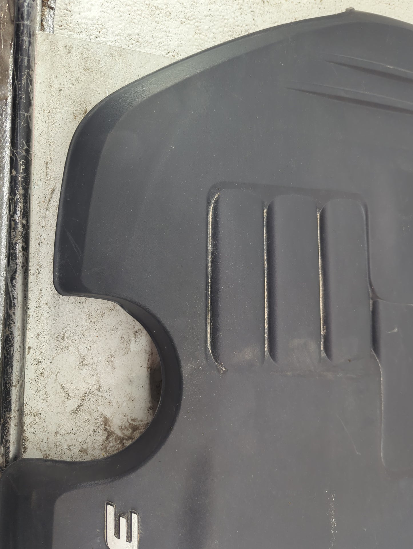 2018 Dodge Charger Engine Cover 1429955 - Oemusedautoparts1.com
