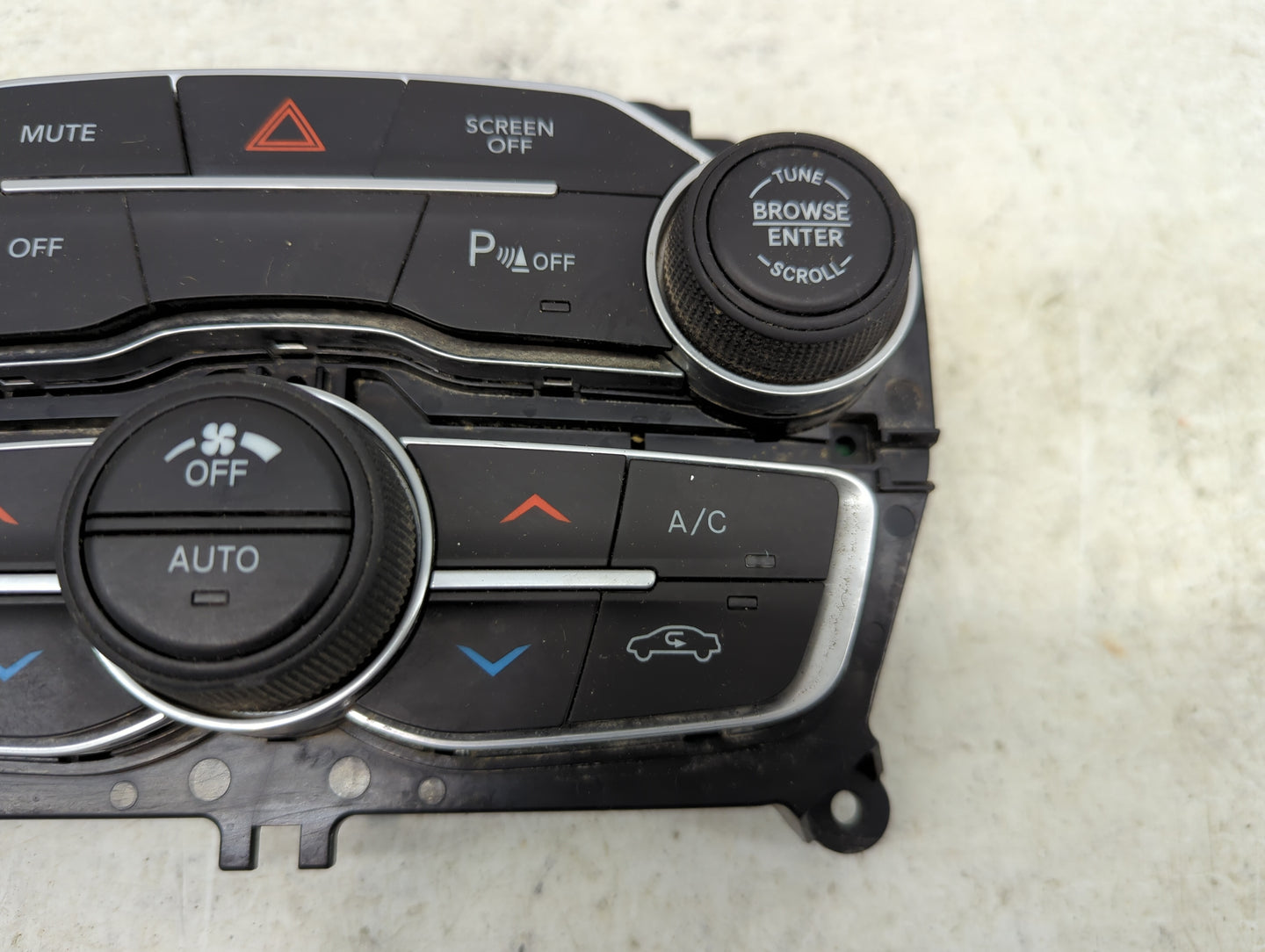 2017-2022 Dodge Charger Climate Control Module Temperature AC/Heater Replacement P/N:P68293626AC Fits OEM Used Auto Parts - 