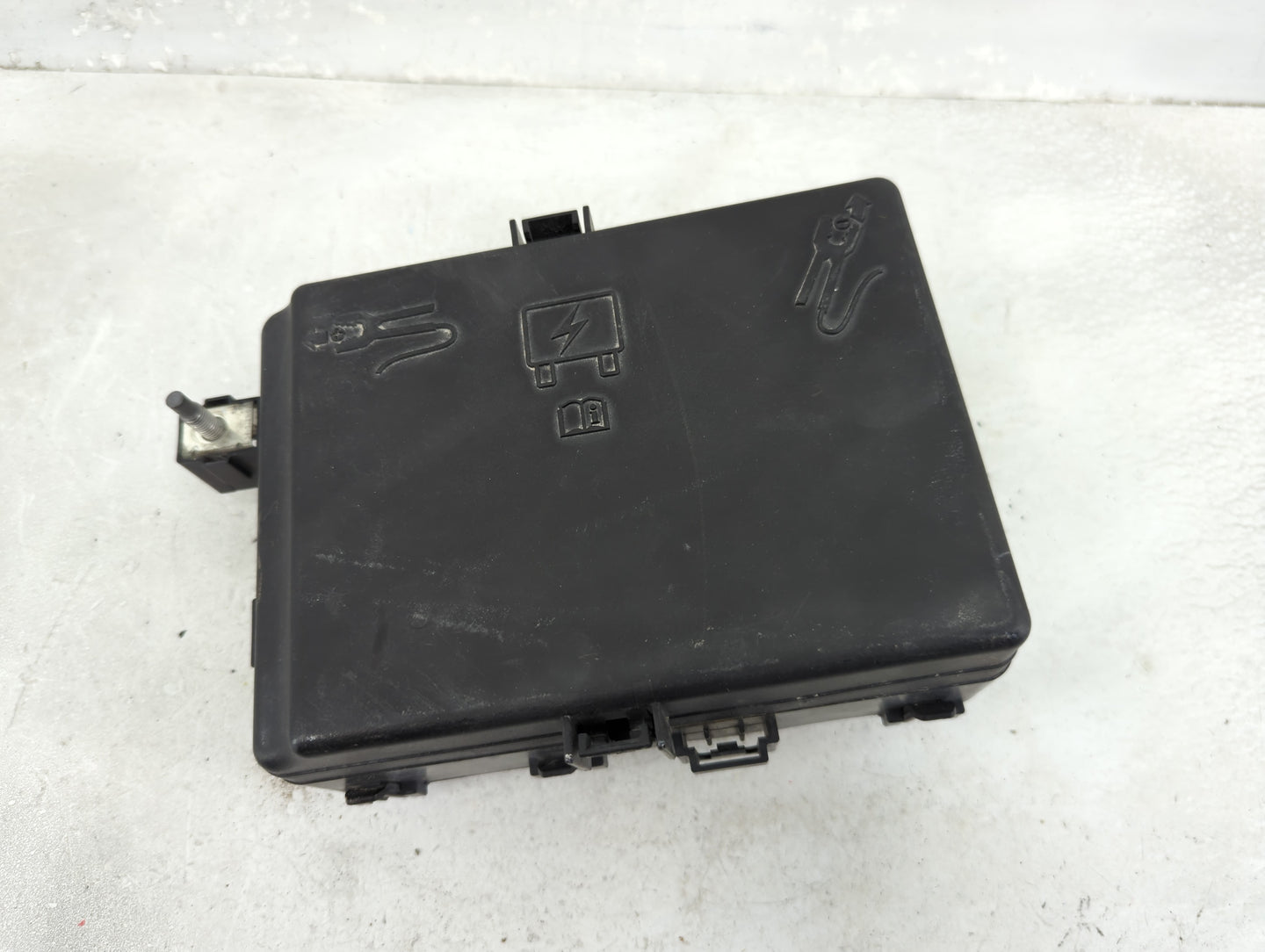 2018 Dodge Charger Fusebox Fuse Box Panel Relay Module P/N:7171-5455-30 Fits OEM Used Auto Parts - Oemusedautoparts1.com