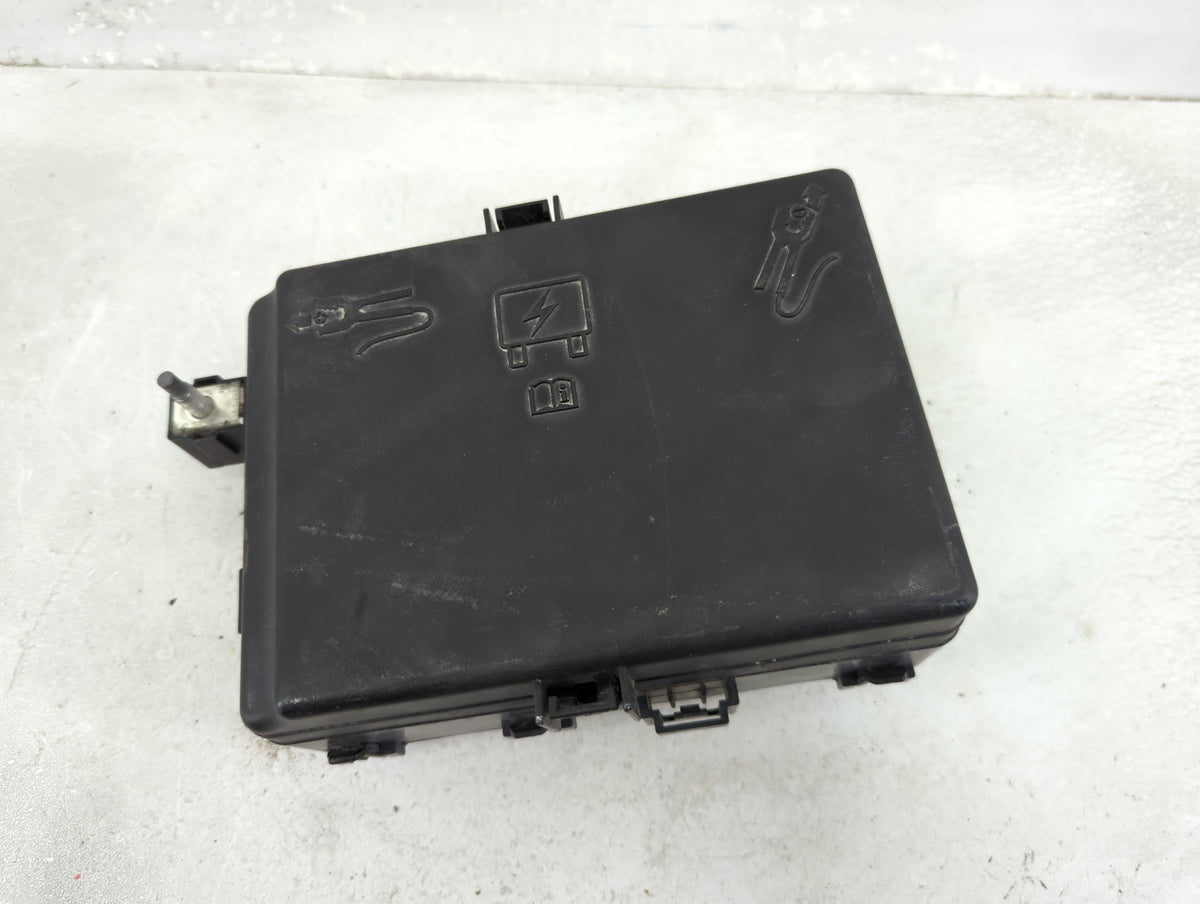 2018 Dodge Charger Fusebox Fuse Box Panel Relay Module P/N:7171-5455-30 Fits OEM Used Auto Parts - Oemusedautoparts1.com