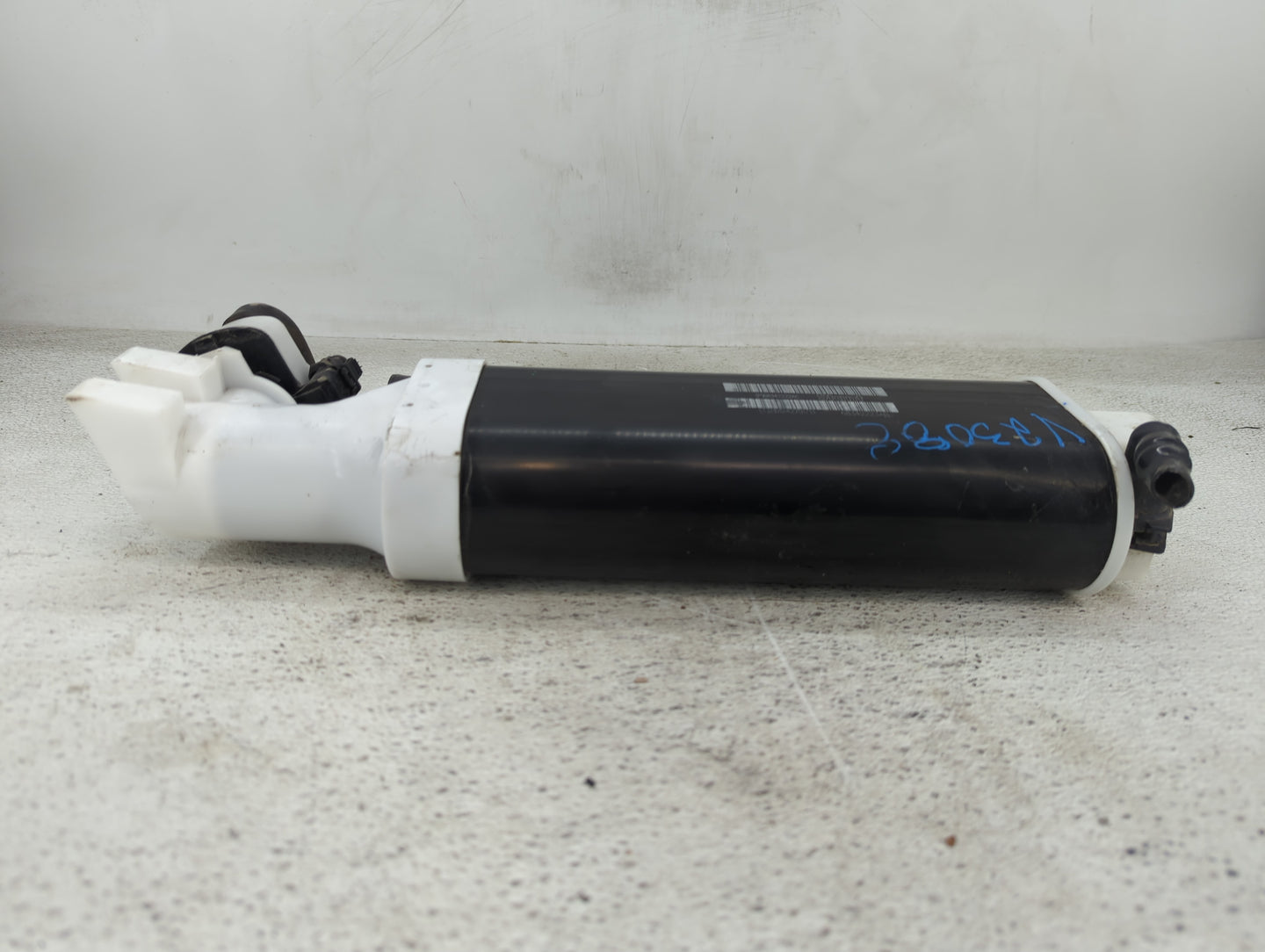 2018 Dodge Charger Fuel Vapor Charcoal Canister - Oemusedautoparts1.com