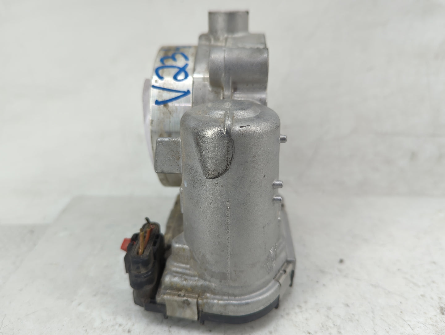 2011-2022 Dodge Charger Throttle Body P/N:05184349AE 0 280 750 770 Fits OEM Used Auto Parts - Oemusedautoparts1.com