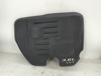 compare product 2018 Dodge Charger Engine Cover 1432268
