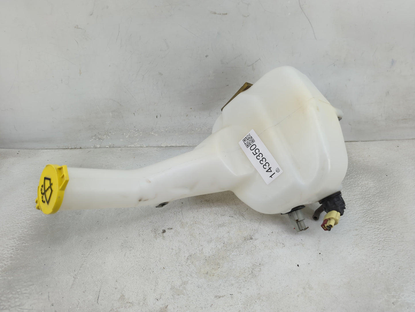 2011-2022 Dodge Charger Windshield Washer Fluid Reservoir Bottle Oem - Oemusedautoparts1.com