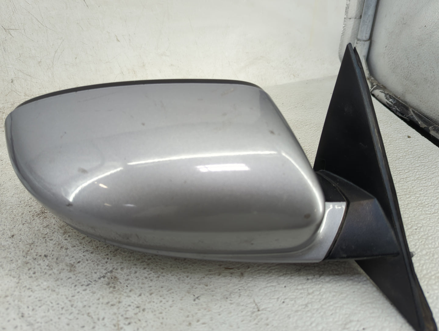 2015-2020 Dodge Charger Passenger Side View Mirror - Right Door Mirror OEM Used - Oemusedautoparts1.com