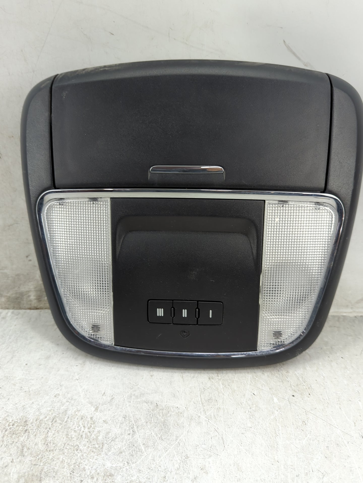 2018 Dodge Charger Overhead Roof Console - Oemusedautoparts1.com