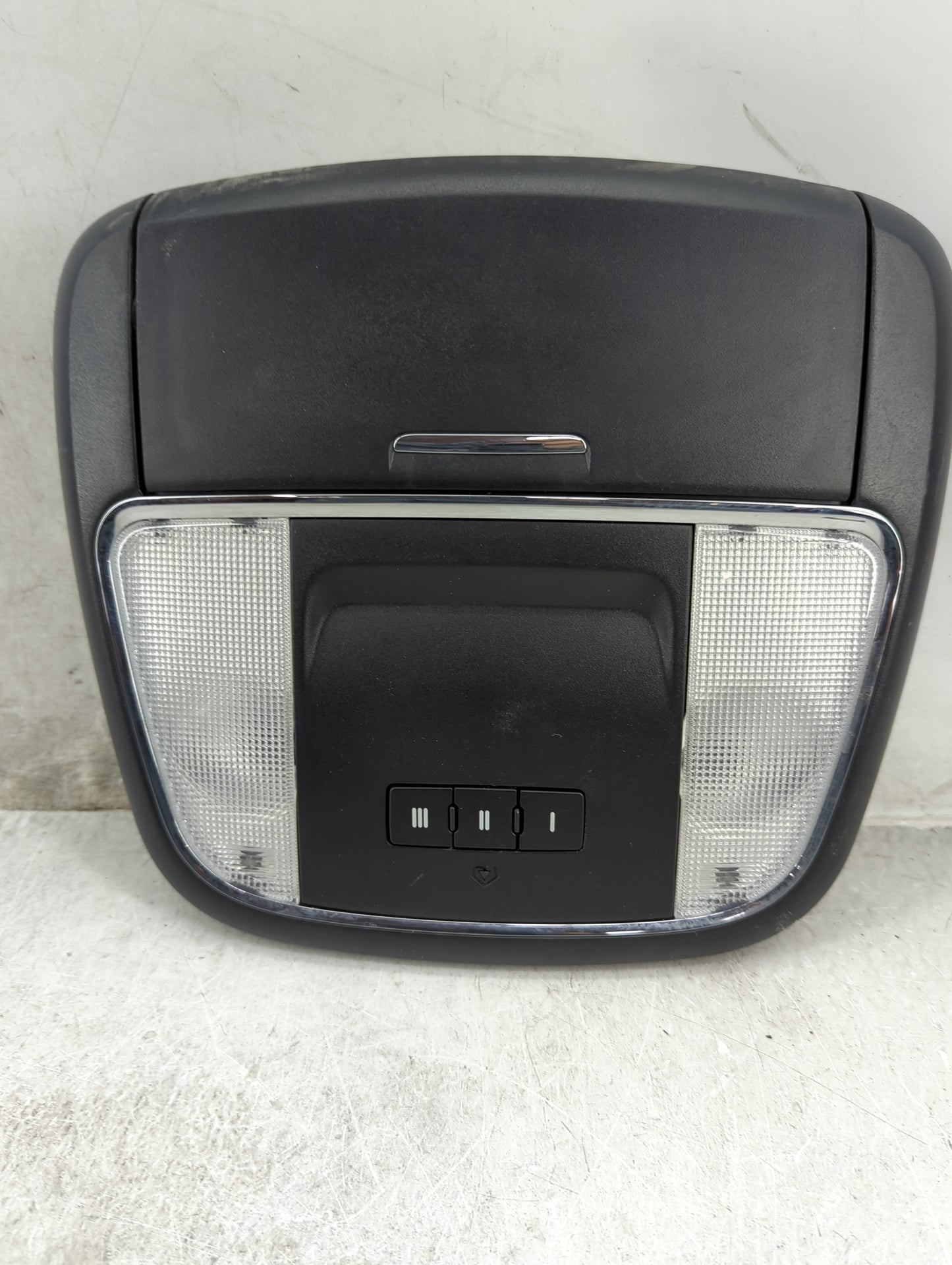 2018 Dodge Charger Overhead Roof Console - Oemusedautoparts1.com