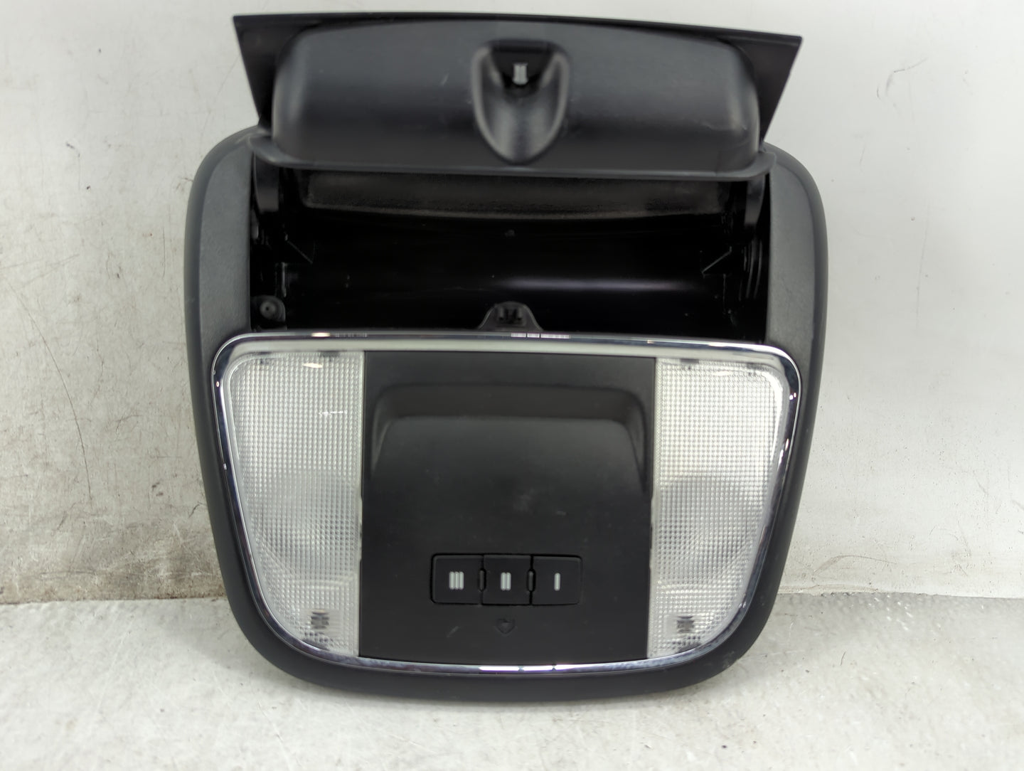 2018 Dodge Charger Overhead Roof Console - Oemusedautoparts1.com