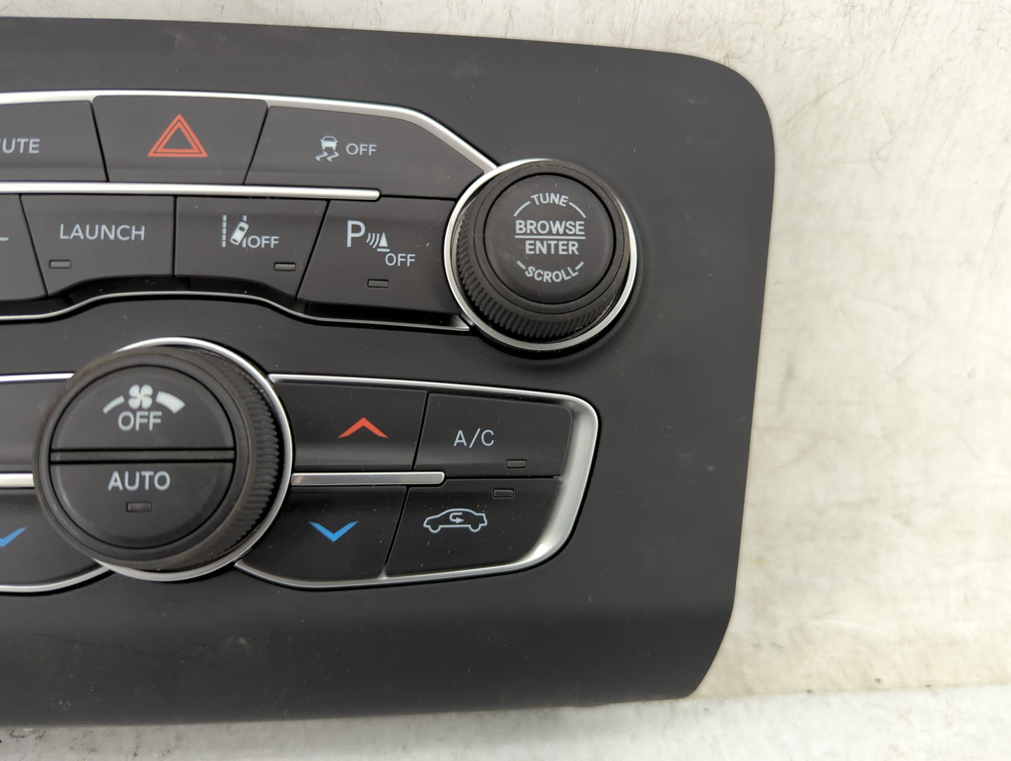 2017-2018 Dodge Charger Climate Control Module Temperature AC/Heater Replacement P/N:P68293623AD Fits Fits 2017 2018 OEM Use