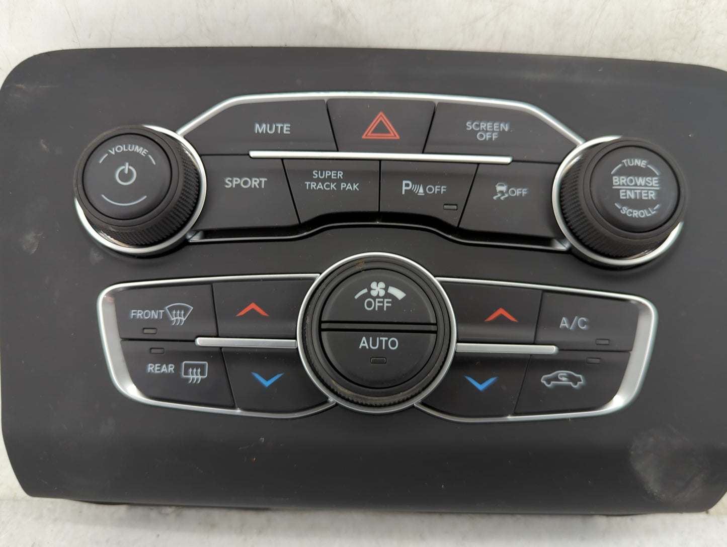 2017-2018 Dodge Charger Climate Control Module Temperature AC/Heater Replacement P/N:P68293624AC 73530669 Fits Fits 2017 201
