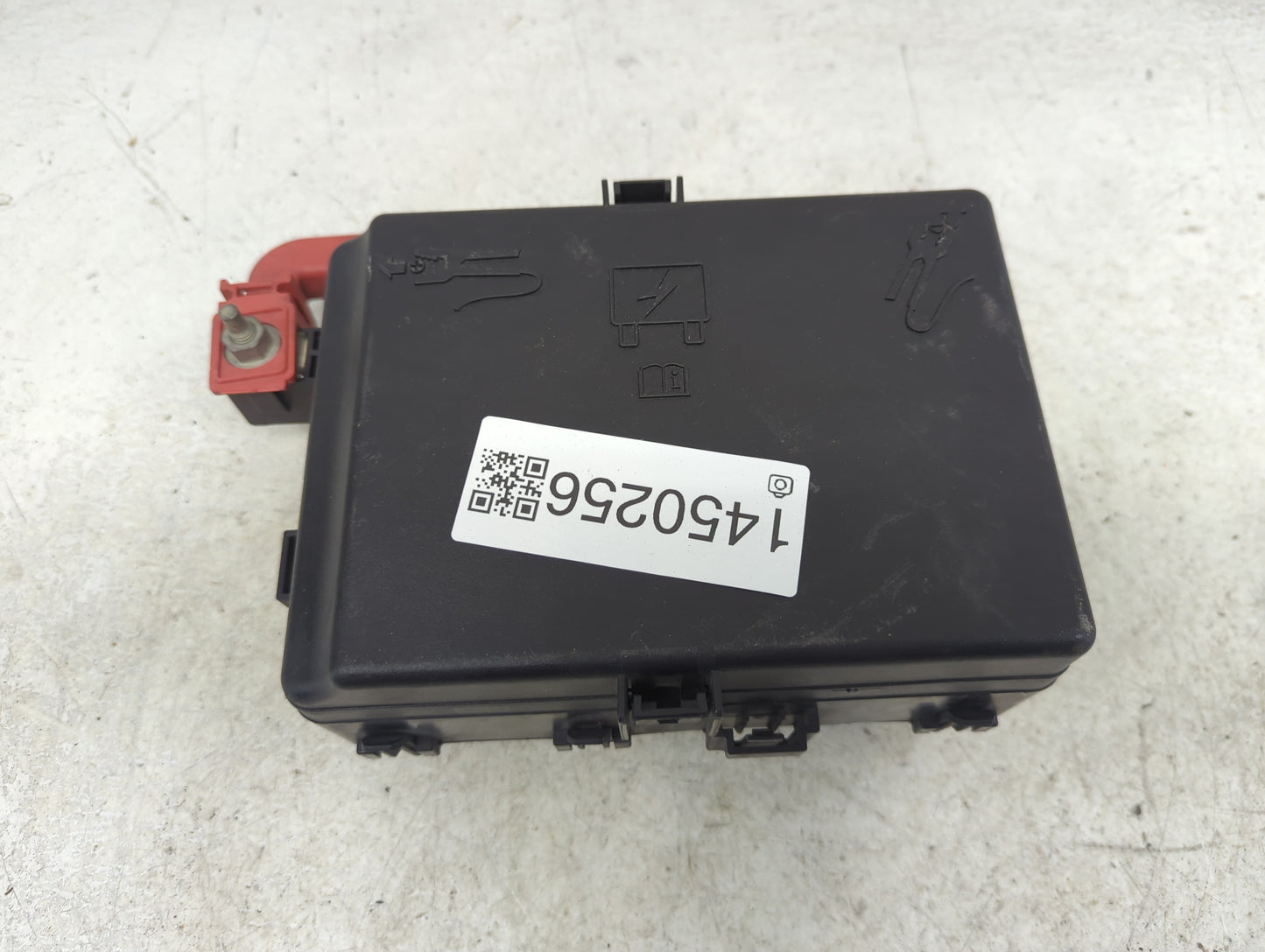 2018 Dodge Charger Fusebox Fuse Box Panel Relay Module P/N:P68395821AA 68336801AC Fits OEM Used Auto Parts - Oemusedautopart