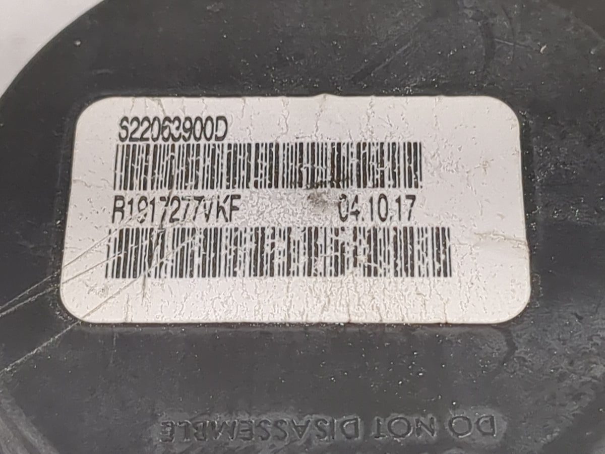 2018 Dodge Charger Passenger Right Seat Belt Rear Retractor - Oemusedautoparts1.com