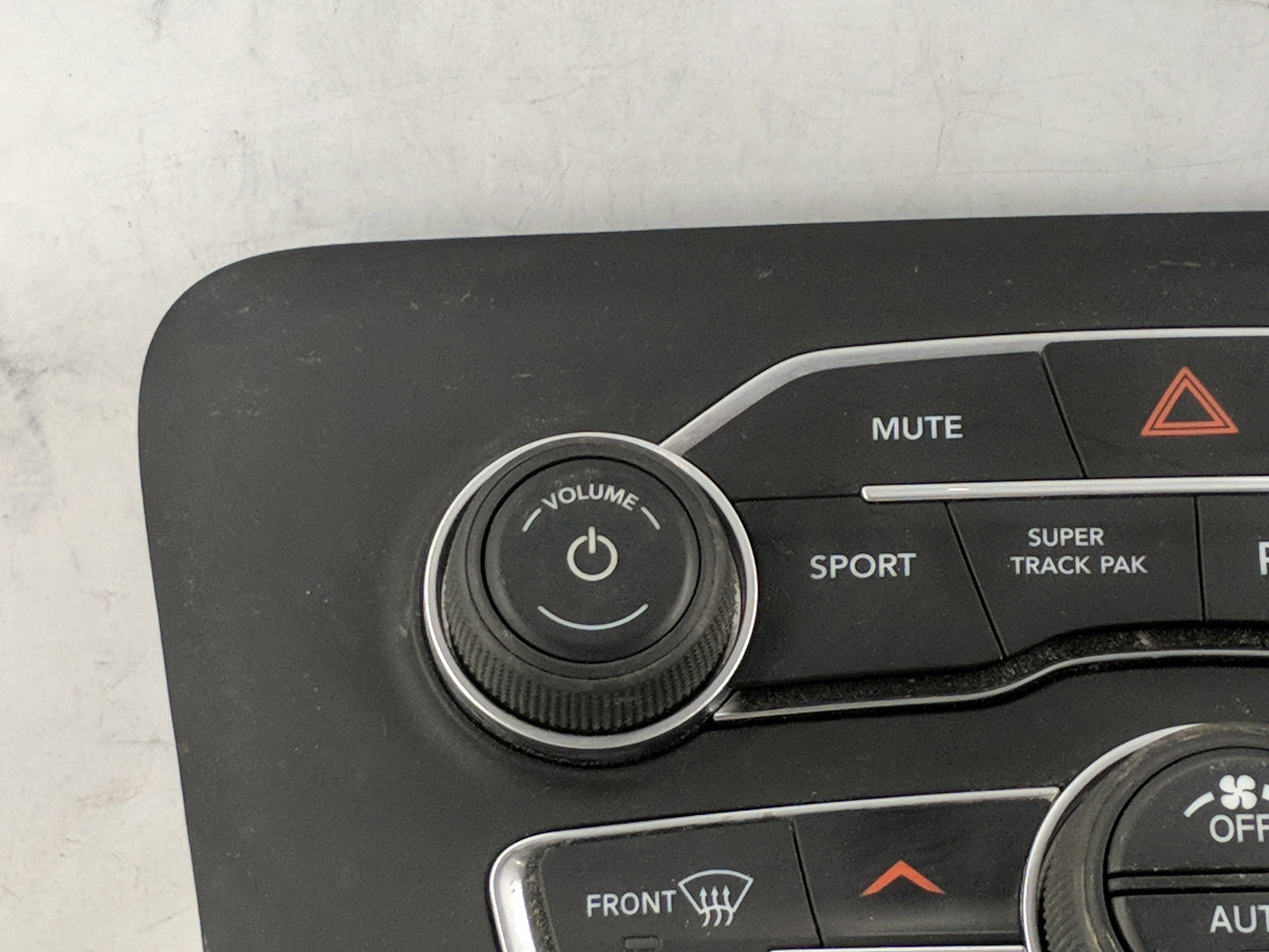 2017-2022 Dodge Charger Climate Control Module Temperature AC/Heater Replacement P/N:P68293624AD 80560729 Fits OEM Used Auto