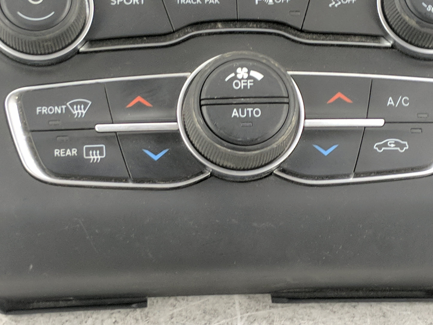 2017-2022 Dodge Charger Climate Control Module Temperature AC/Heater Replacement P/N:P68293624AD 80560729 Fits OEM Used Auto